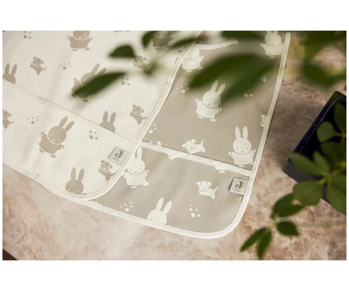 2 Baberos Impermeables Miffy & Snuffy Arena