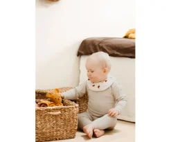 3 Secababitas con Volantes Into the Garden