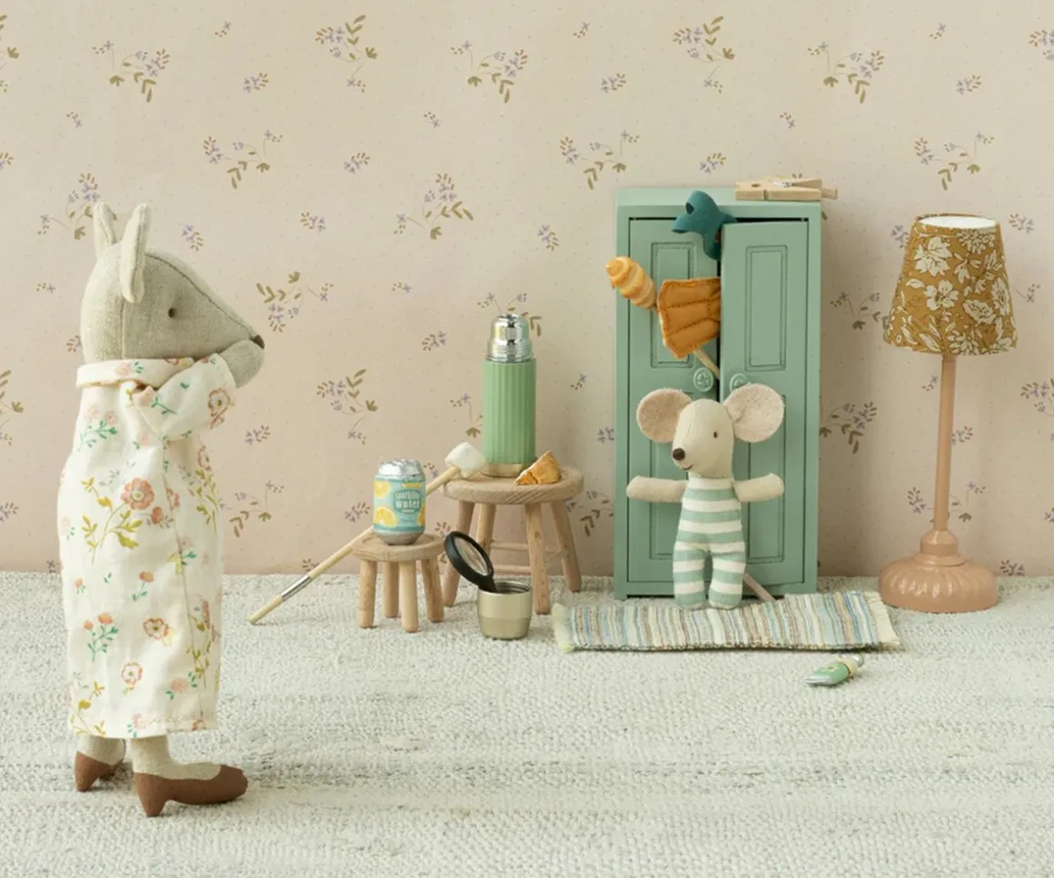 Armario de Madera Crema Ratón