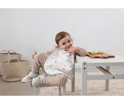 Babero Impermeable Extra Grande Happy Fruits Light Blue