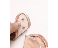 Babero Impermeable Funny Letters