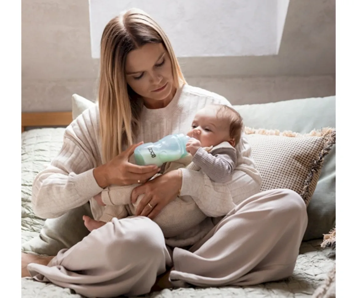 Biberón con Tetina Dinámica Trends 250 ml Verde