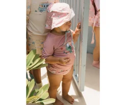 Camiseta Protección Solar Strawberries