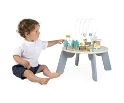 Mesa de Actividades del Jardín