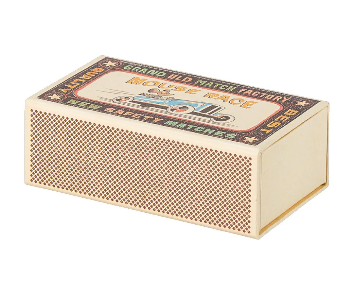 Ratón Hermano Mayor en Caja