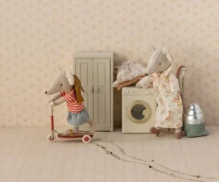 Ratoncita Hermana Mayor LouiMax Rojo